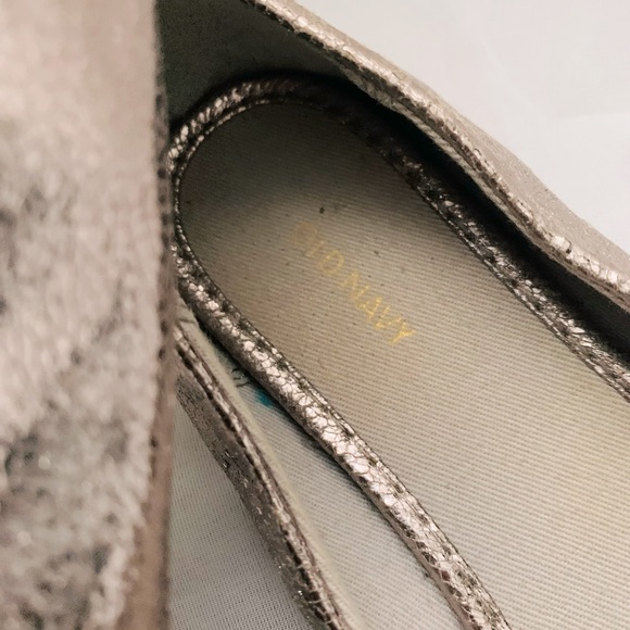 Old Navy Gem Rhinestone Glitter Shiny Shimmer Glitz Silver Pewter Bow Grey Jewel - Picture 3 of 5